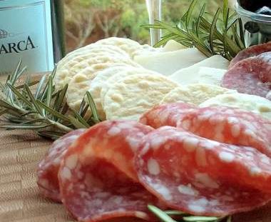 Charcuterie snacks with wine